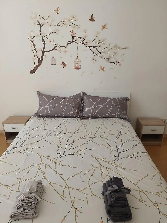 Nicolhome Rome 0*,